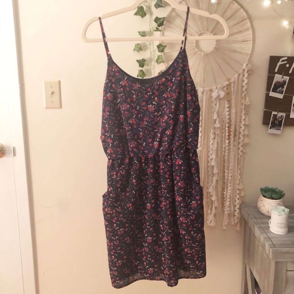 Lush navy spaghetti strap floral dress